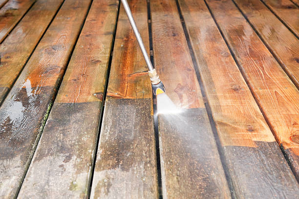 Playground Equipment Cleaning in Ithaca, MI